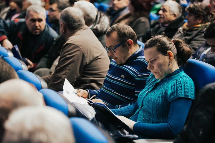 Caravana PDM, condusă de Vlad Plahotniuc, a ajuns la Nisporeni. Oamenii au apreciat faptele guvernării democrate (FOTO)