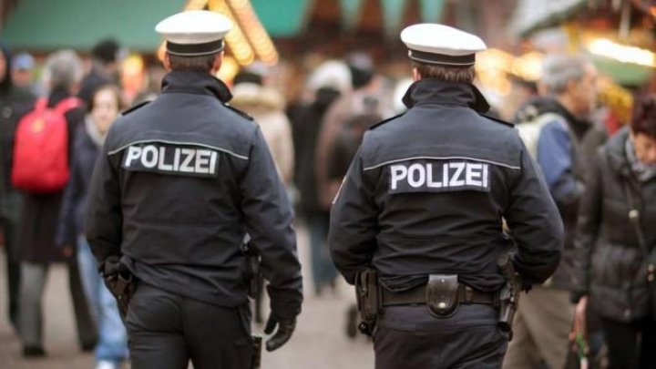 ALERTĂ CU BOMBĂ la o gara din Frankfurt: Sute de oameni au fost EVACUAŢI