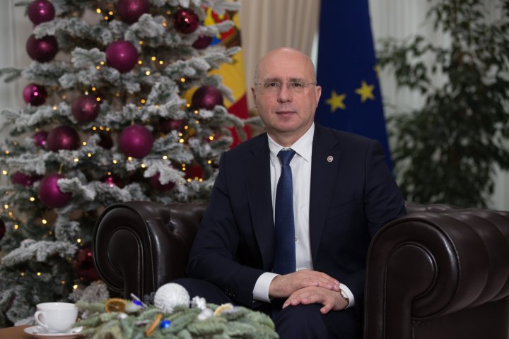 Pavel Filip, interviu pentru revista Altitude: Premierul a povestit detalii despre familie şi pasiuni