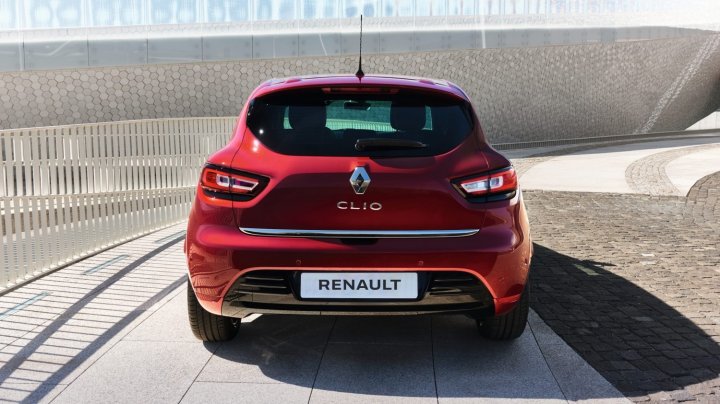 Renault a publicat PRIMELE IMAGINI cu exteriorul noului Clio. VEZI cum arată