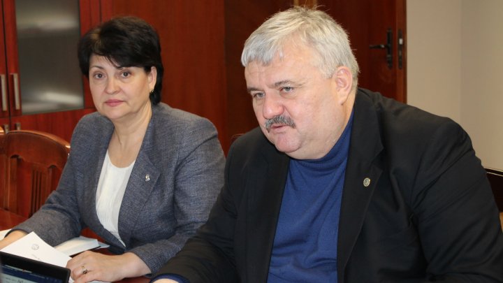 Ministerul Educației, Culturii și Cercetării mulţumeşte Oficiului Băncii Mondiale pentru suport