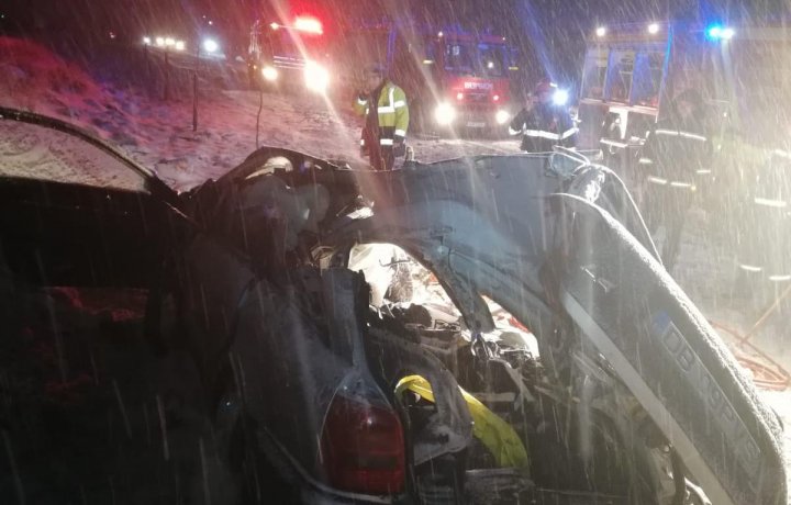 Vremea rea în Europa se menţine. Un accident la Braşov a luat viaţa unui om