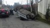 ACCIDENT MATINAL în Capitală. Care este starea adolescentului tamponat și a șoferului mașinii răsturnate (FOTO)