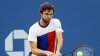 Tenismanul francez Gilles Simon s-a calificat în optimi la Marsilia