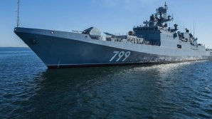 Iranul a inaugurat un submarin capabil să lanseze rachete de croazieră