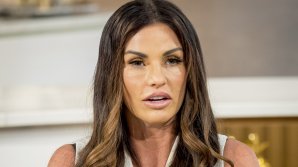 Katie Price nu va mai avea voie să conducă timp de trei luni. Care este motivul