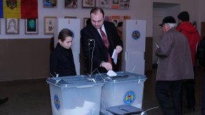 Eugeniu Nichiforciuc: Am votat PDM, singura echipă din ţară capabilă să facă drumuri bune, să majoreze salarii şi să asigure un viitor copiilor