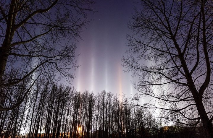 UIMITOR! Acest fenomen este observat rar în Canada, parcă este desprins de realitate (FOTO)