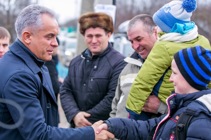 Planuri pentru Nisporeni. Vlad Plahotniuc a discutat cu oamenii despre așteptările lor 