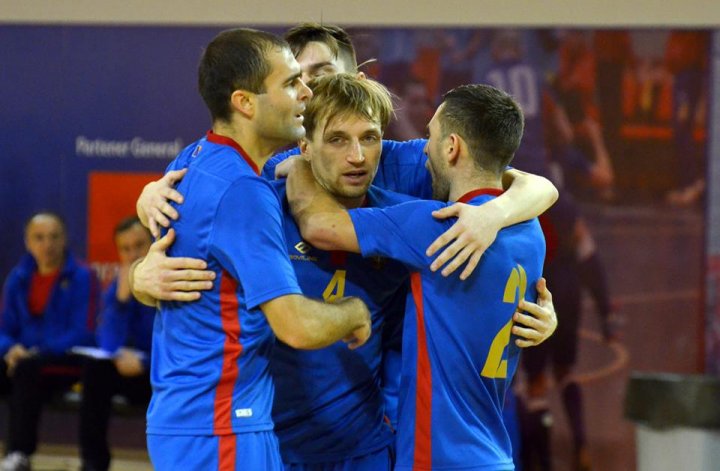 TRICOLORII, SHOW ȘI CALIFICARE. Băieții noștri au învins Irlanda de Nord cu 13-3 (GALERIE FOTO)