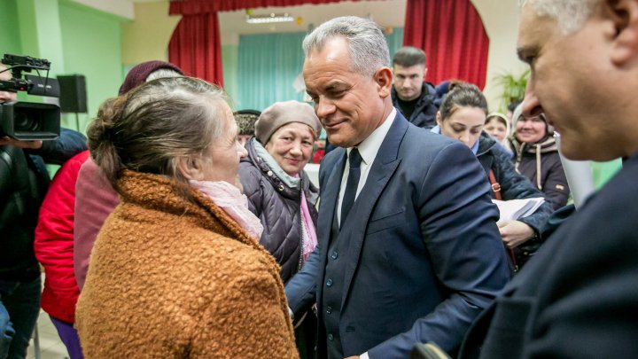 Planuri pentru Nisporeni. Vlad Plahotniuc a discutat cu oamenii despre așteptările lor 