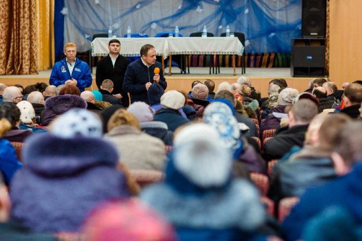 Caravana PDM, la Ialoveni: 10.000 de kilometri de drumuri vor fi asfaltați în următorii 4 ani (VIDEO)