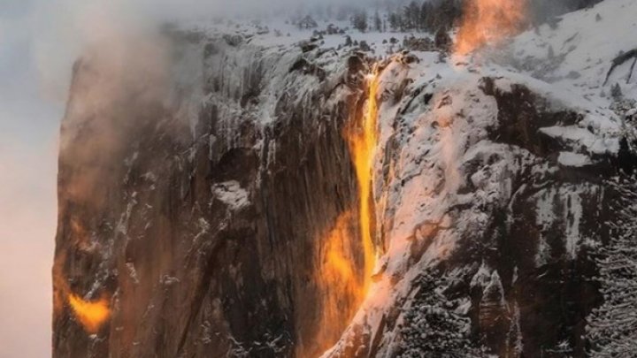 Fenomen fascinant în Statele Unite. O cascadă a luat foc, apoi totul a revenit la normal