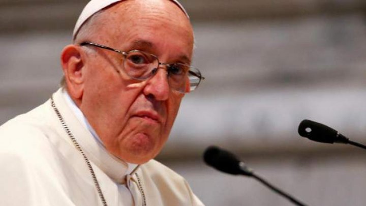 Papa Francisc: Biserica Catolică depune eforturi pentru a rezolva cazurile de abuzuri sexuale suferite de călugăriţe din partea unor clerici