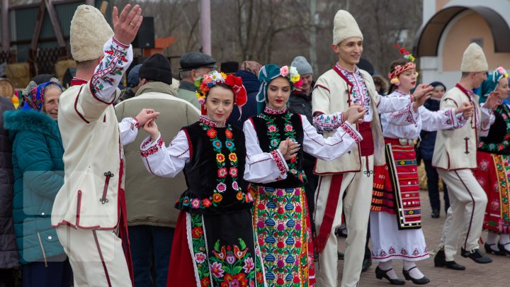 Chef de zile mari la Taraclia. Comunitatea bulgarilor a sărbătorit ziua Sfântului Trifon (FOTOREPORT)