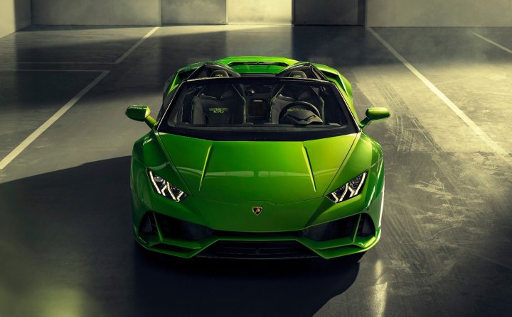 Cum va arăta Lamborghini Huracan Evo Spyder şi ce surprize ascunde sub capotă (FOTO)