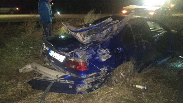 ACCIDENT GRAV în apropiere de Cojuşna: O maşină făcută praf (FOTO)