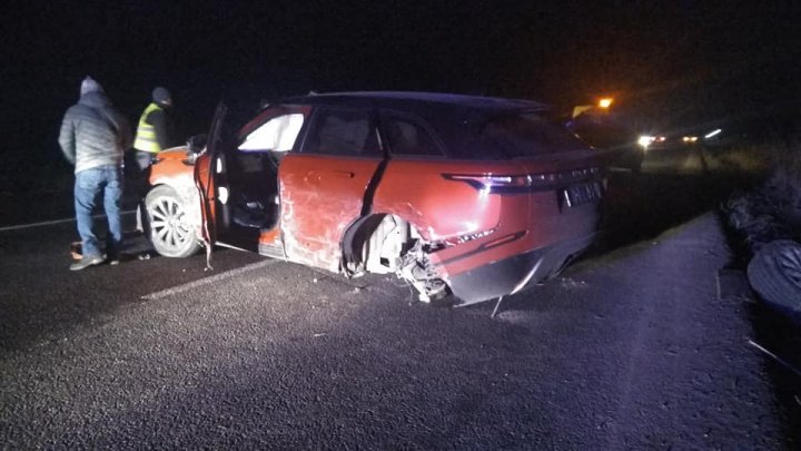 ACCIDENT GRAV în apropiere de Cojuşna: O maşină făcută praf (FOTO)