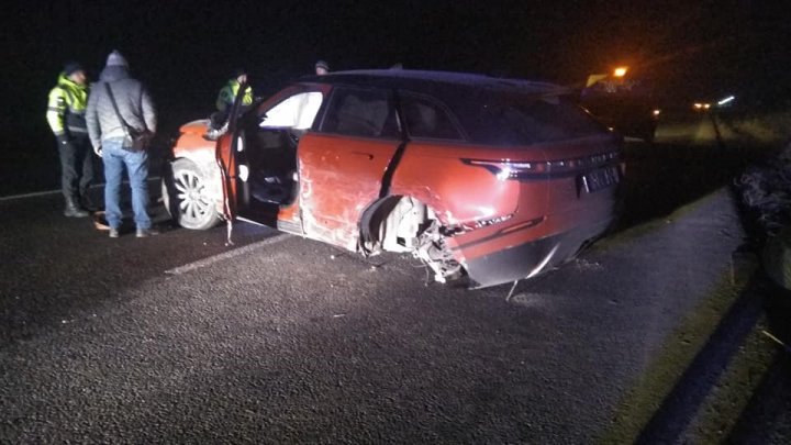 ACCIDENT GRAV în apropiere de Cojuşna: O maşină făcută praf (FOTO)