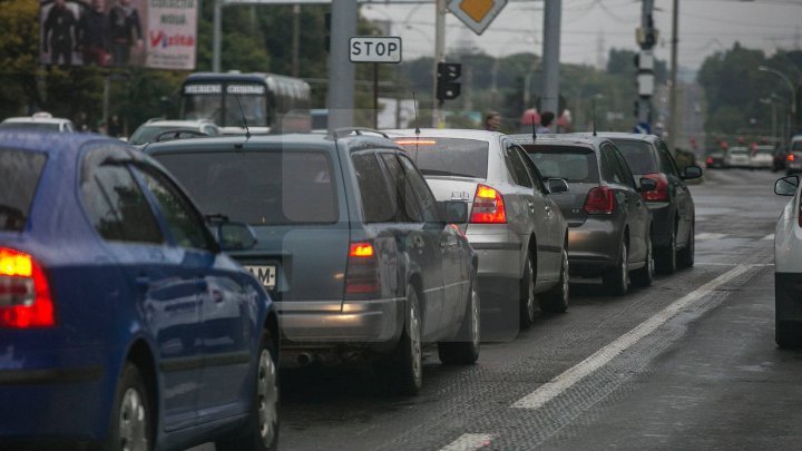 InfoTrafic: Flux majorat de transport în Capitală. Cum se circulă la această oră