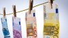 Acţiunile a două bănci olandeze în scădere după un articol în care sunt acuzate spălare de bani