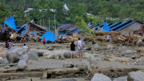 Indonezia: În urma inundaţiilor, au fost înregistraţi CEL PUŢIN 92 de morţi şi circa 160 de răniţi