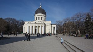 METEO 22 MARTIE 2019. Cerul va fi variabil şi nu sunt aşteptate precipitaţii. Câte grade vor indica termometrele
