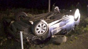 Şi-a făcut maşina PRAF la doar O ZI după ce a cumpărat-o. Care este cauza accidentului