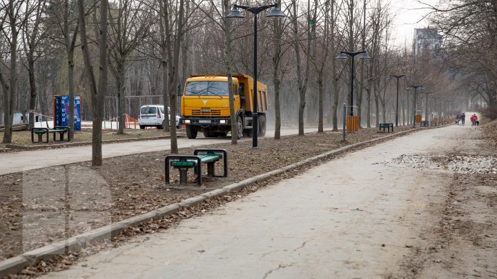 Parcul Valea Trandafirilor va fi modernizat. Lucrările de renovare sunt în toi (FOTOREPORT)