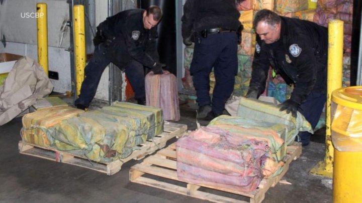 Cocaină în loc de FRUCTE USCATE. Cel mai mare lot de droguri din ultimul sfert de secol a fost descoperit la New York (FOTO) 