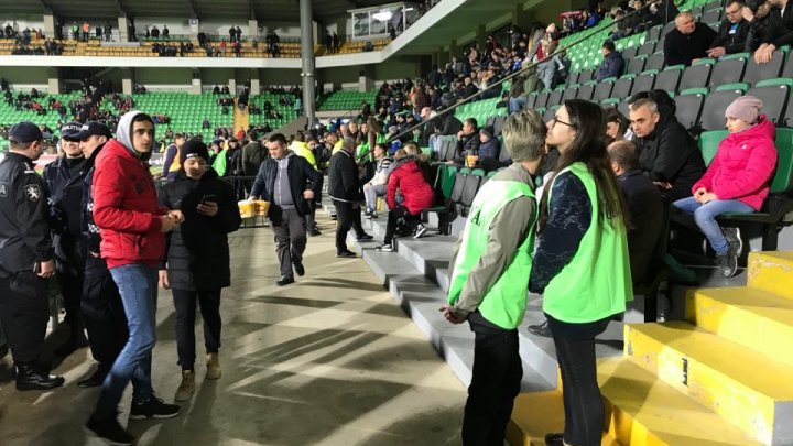 Echipa națională a Franței a ajuns la Stadionul Zimbru. Cum a fost întâmpinată de fani (VIDEO)