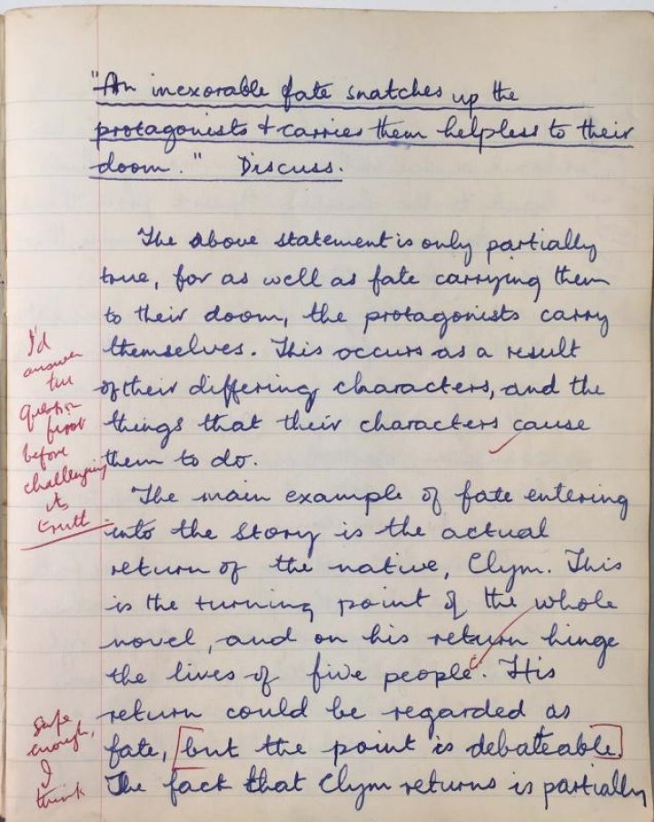 Un caiet care i-a aparţinut lui Paul McCartney în adolescenţă, scos la licitaţie (FOTO)