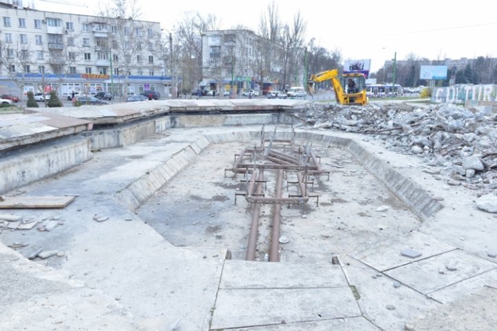 IMPRESIONANT! Cum va arăta havuzul din Parcul Valea Trandafirilor, după ce va fi renovat (FOTO)