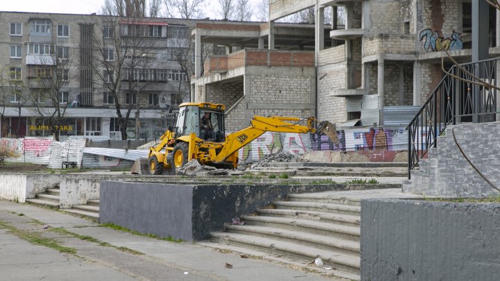 IMPRESIONANT! Cum va arăta havuzul din Parcul Valea Trandafirilor, după ce va fi renovat (FOTO)