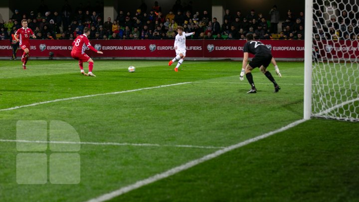 MECI SPECTACULOS PE STADIONUL ZIMBRU. Partida s-a terminat cu scorul de 4-1 pentru Franța (FOTOREPORT)