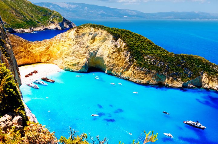 PRIVELIŞTI UIMITOARE! 10 locuri pe care trebuie neapărat să le vezi în Zakynthos (FOTO)