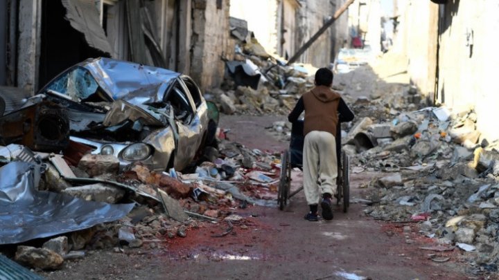 Siria: Peste 370.000 de persoane au murit de la începutul războiului în 2011