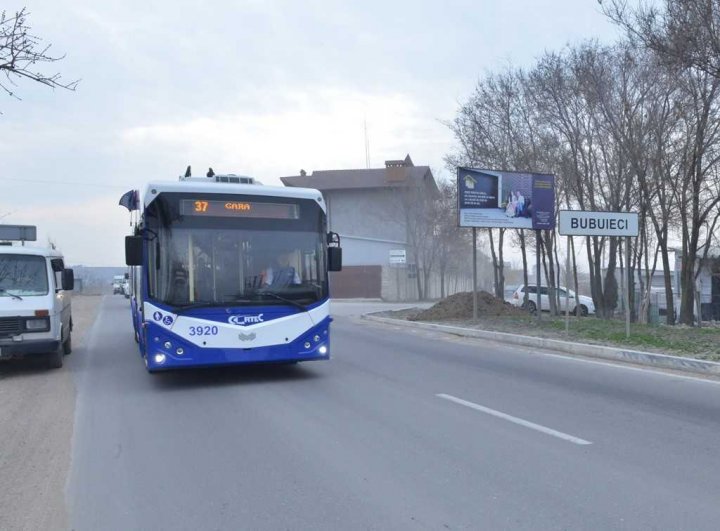 VESTE BUNĂ. Troleibuzele care vor circula spre comuna Bubuieci, deja pe traseu (FOTO)