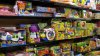 Unele jucării care se vând în pieţele din Chişinău pot provoca leziuni sau arsuri, iar altele prezintă risc chimic