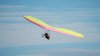Un bărbat a fost filmat în timp ce zbura PESTE şi SUB un avion de mici dimensiuni la 5 MII de metri deasupra Portugaliei