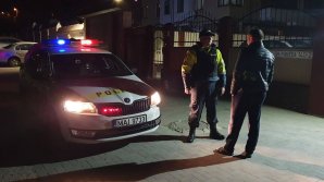 Poliţia va patrula mai intens curțile blocurilor din Capitală pe timp de noapte