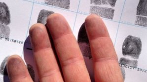 Astăzi e Ziua EXPERTULUI JUDICIAR. Laboratorul dactiloscopic din Capitală a fost prezentat ÎN PREMIERĂ cu această ocazie