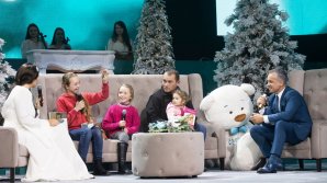 Eroinele Galei Edelweiss au primit în dar, de Paște, o bibliotecă cu cărți