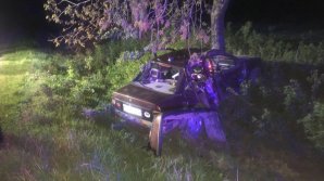 DETALII NOI privind ACCIDENTUL din raionul Edineţ. Şoferul a urcat BEAT LA VOLAN. Tânăra care a murit era soţia lui (VIDEO)
