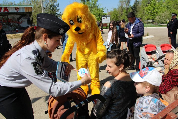 Alexandru Pînzari: Numărul FEMEILOR în POLIȚIE a crescut. Ne mândrim și le susținem