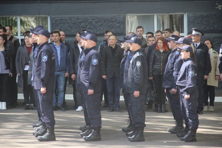 Mai mulţi angajaţi ai IGSU au depus JURĂMÂNTUL SOLEMN. Cine au fost prezenţi la eveniment