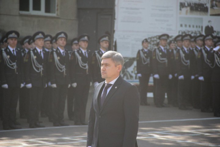 Mai mulţi angajaţi ai IGSU au depus JURĂMÂNTUL SOLEMN. Cine au fost prezenţi la eveniment