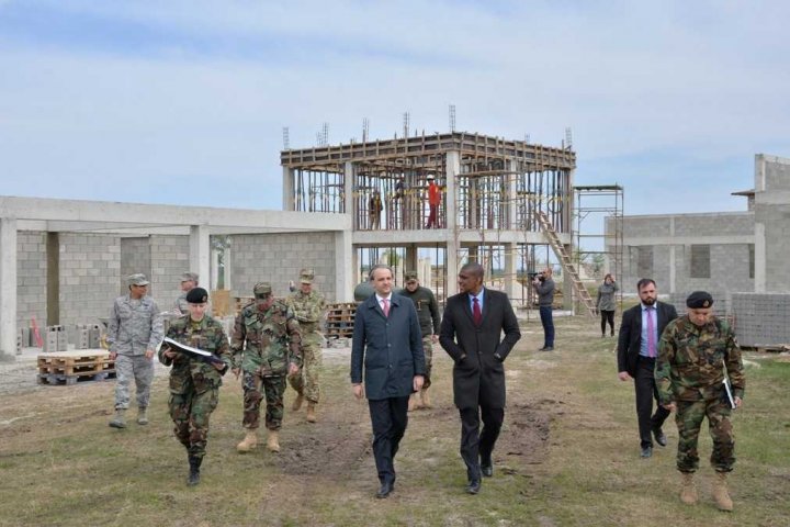 Renovarea poligonului de la Bulboaca, în atenţia Ministrului Apărării şi Ambasadorului SUA în Republica Moldova (FOTO)