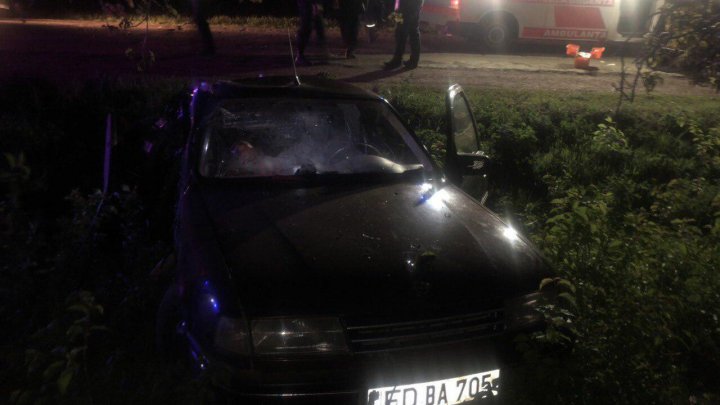 DETALII NOI privind ACCIDENTUL din raionul Edineţ. Şoferul a urcat BEAT LA VOLAN. Tânăra care a murit era soţia lui (VIDEO)