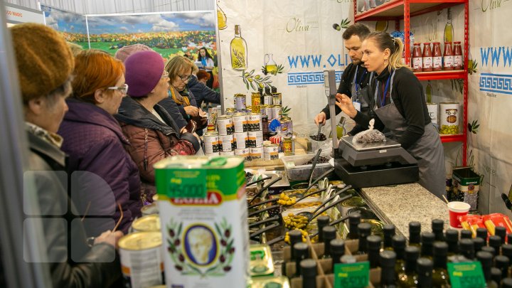 Pregătirile de Paşti sunt ÎN TOI. Ce propune Târgul cadourilor de Florii (FOTOREPORT)